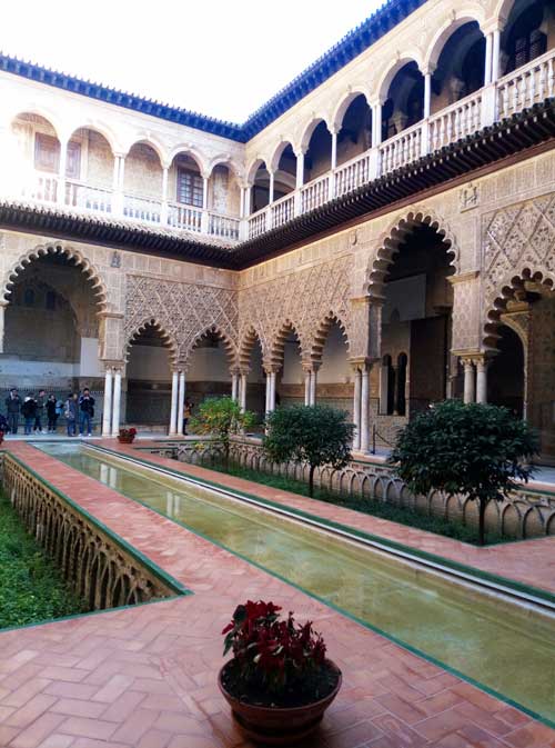 Jardin islamique Patio de las Doncellas del Alcázar à Séville