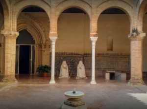 Indoor courtyards of the CAucuja