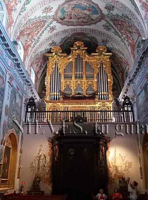 Hospital de los Venerables in Seville