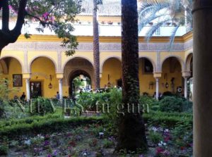 Patio Palacio de las Dueñas