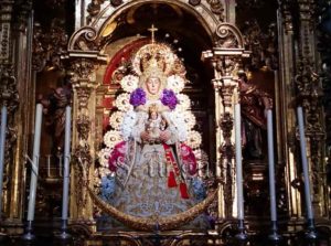 Imagen de la Virgen en la Iglesia del Salvador de Sevilla